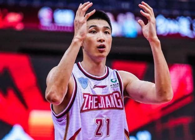郑萨母亲朋友