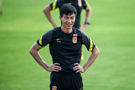 年轻的妻子1