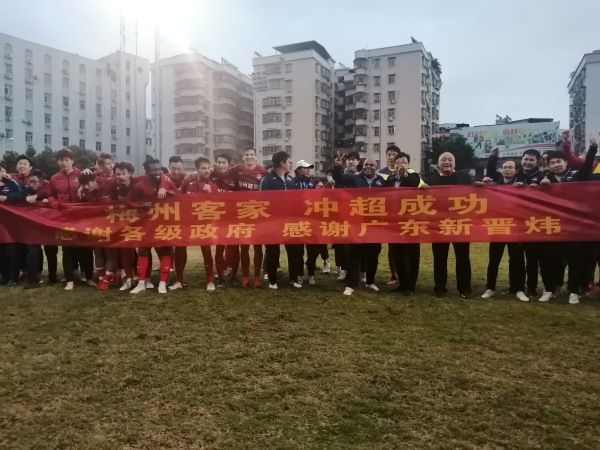 亚欧乱色束缚一区二区三区